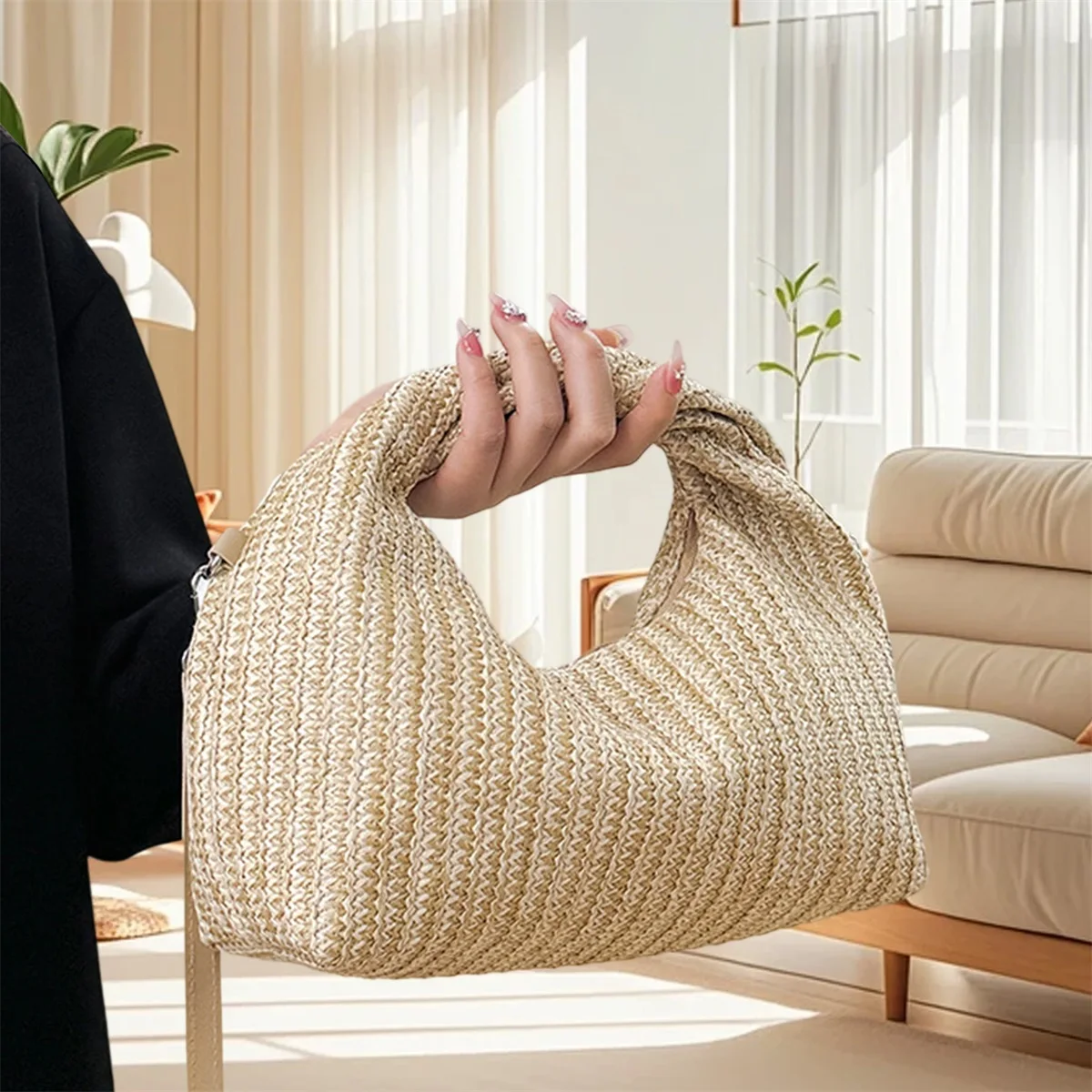 

Стильная полосатая сумка через плечо с регулируемым ремнем и застежкой-молнией идеально подходит для работы и путешествий. Модная тканая сумка для