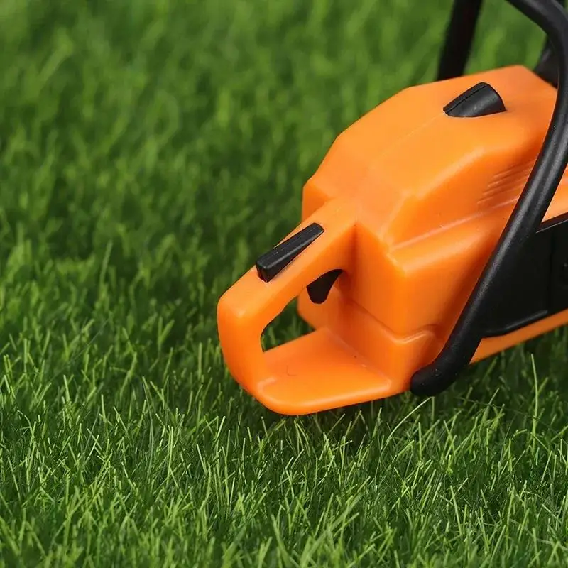 1ชิ้นโซ่เลื่อยสำหรับโรงตัดหญ้าจำลองเครื่องมือซ่อมแซมบ้านตุ๊กตา1:12บ้านเฟอร์นิเจอร์ขนาดจิ๋ว