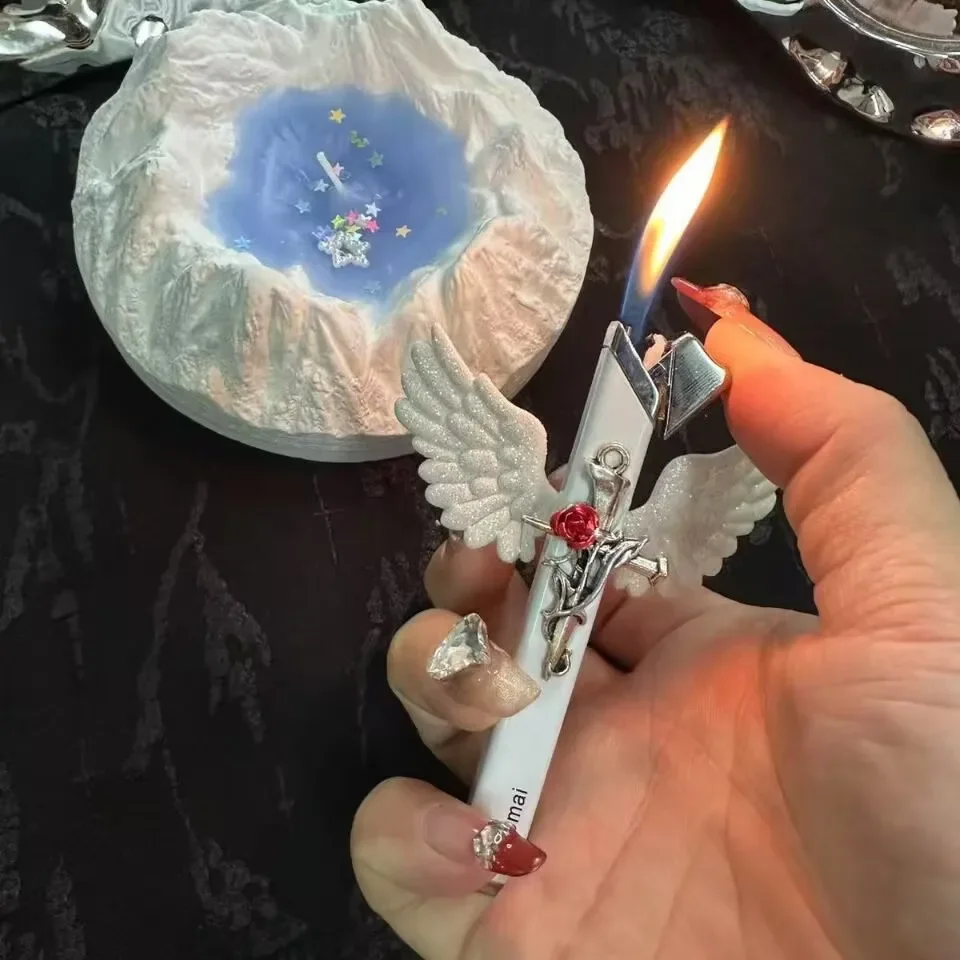 Pretty Angel Lighters Rose Butane Torch Gas Open Flame Lighters Mini Portable Metal Lighters Cute Wings Smoking Accessories