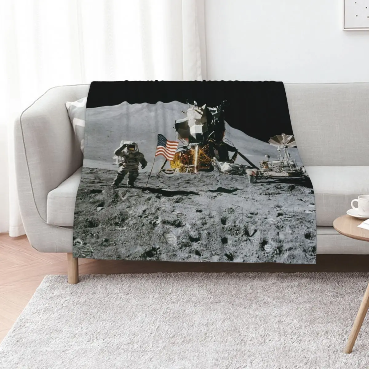 

Apollo 15 Mission Photo Throw Blanket Thin Bed covers cosplay anime Luxury Throw Blankets