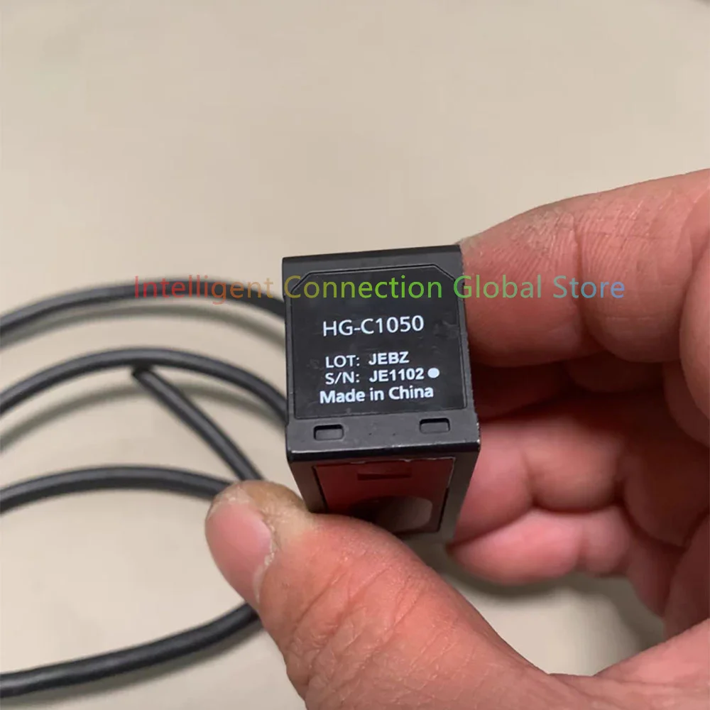 Original genuine laser displacement sensor HG-C1050