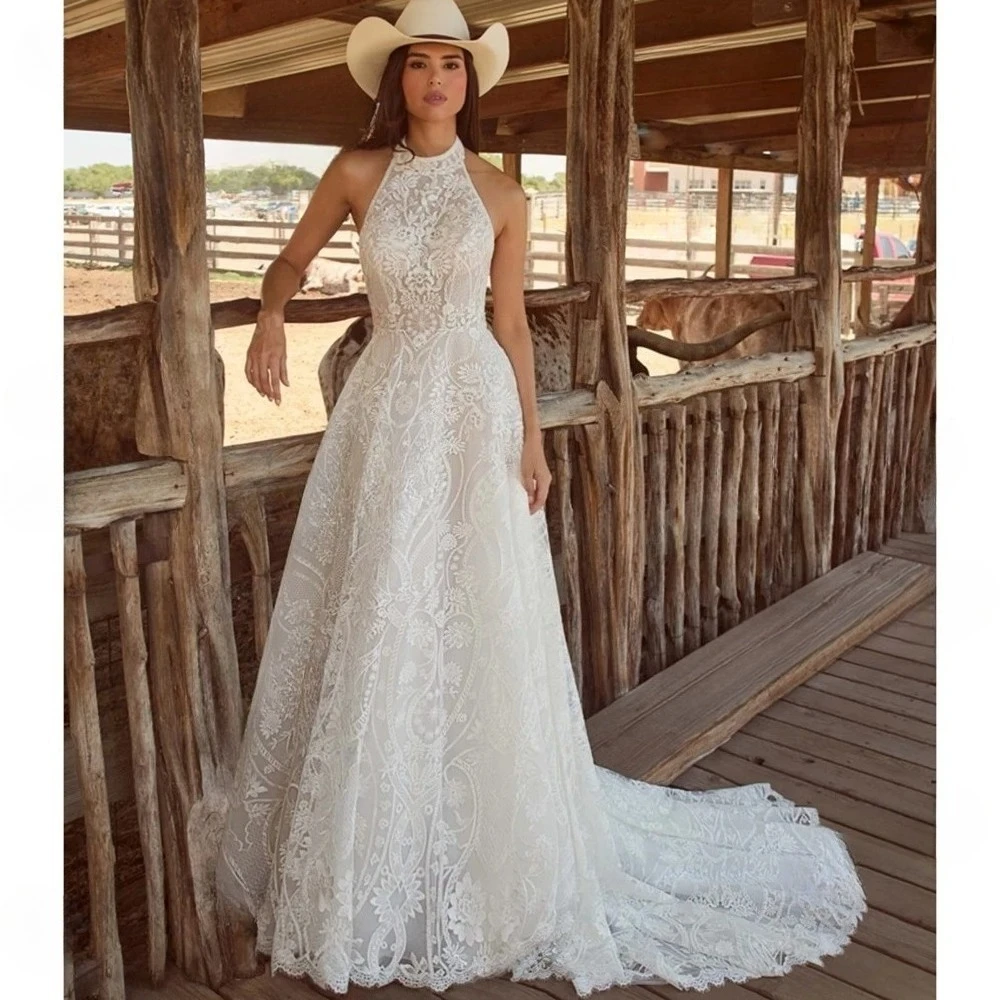 

Elegant Lace A-Line Wedding Dress 2026 Halter Wedding Gown Sleeveless Bridal Gown Robe De Mariée Customized