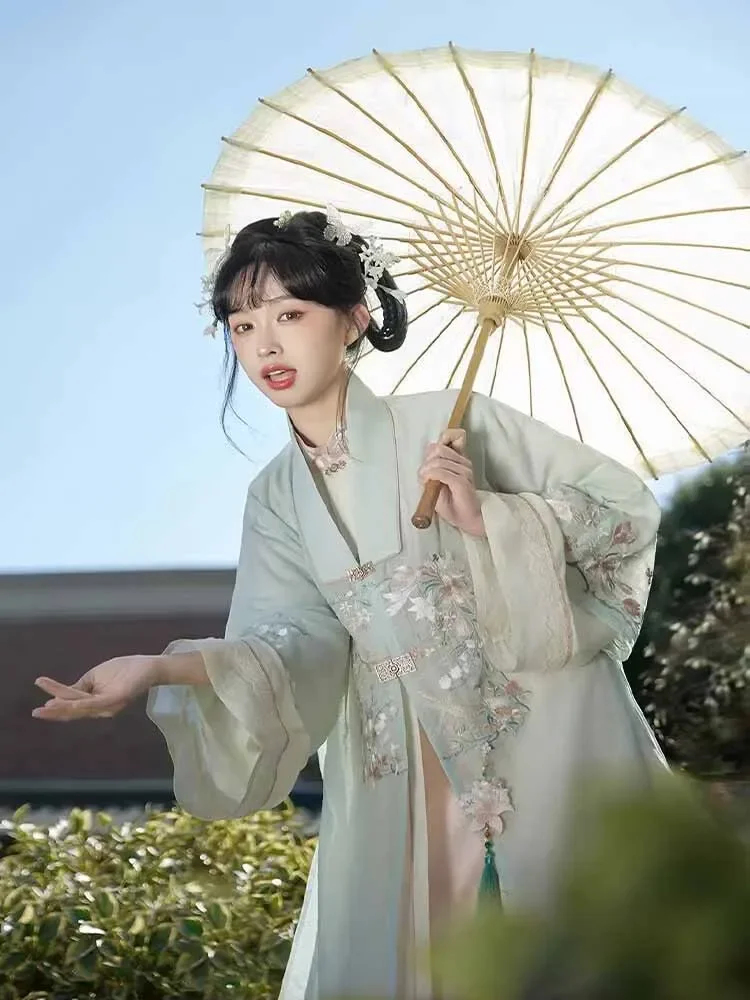 Peso 100 kg Abito da donna Hanfu Abito da festa Cinese Vintage Dinastia Ming Costume cosplay Cavallo Faccia Gonna a pieghe Plus Size 4XL