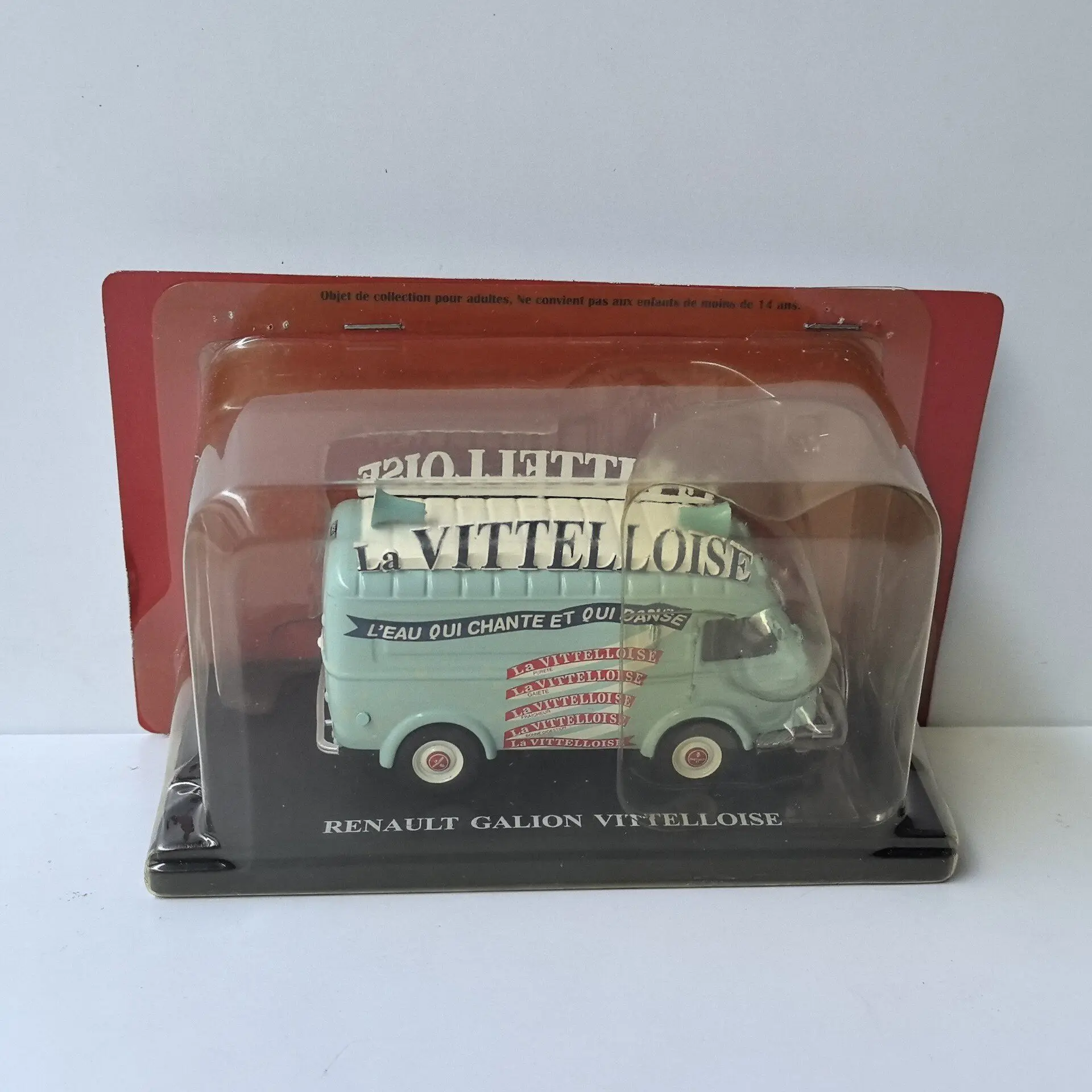 

Diecast IXO 1/43 Scale RENAULT GALION VITTELLOISE G8 Alloy Car Model