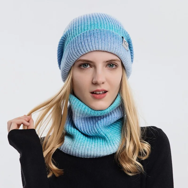 Women\'s Autumn and Winter Knitted Hat Scarf Set Gradient Color Thickening Windproof Cap Wool Warm Ear Protection Cap Neckerchief