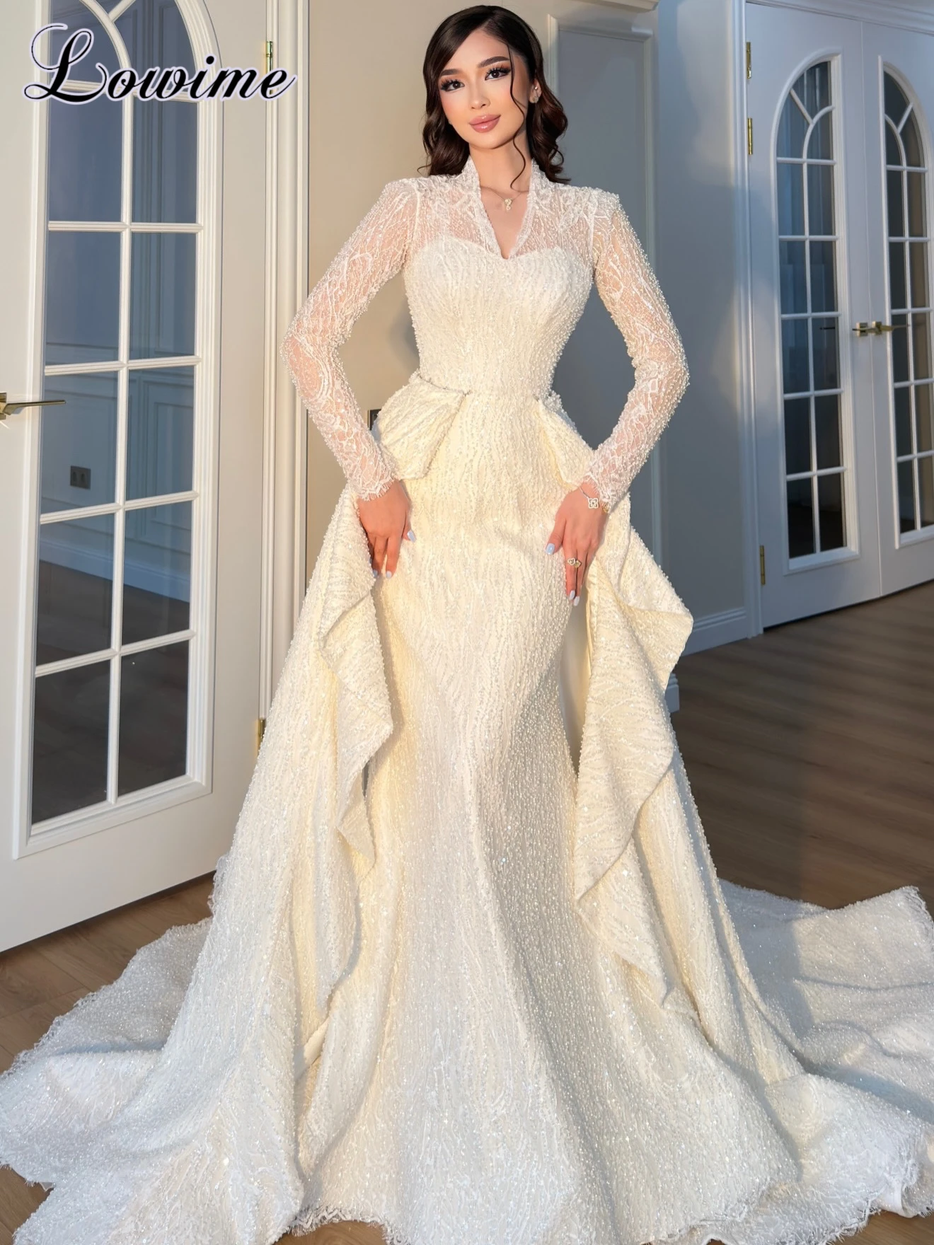Two Pieces White Wedding Dresses With Long Detachable Train Elegant Chapel Brides Dresses Mermaid Vestido Blanco Customized