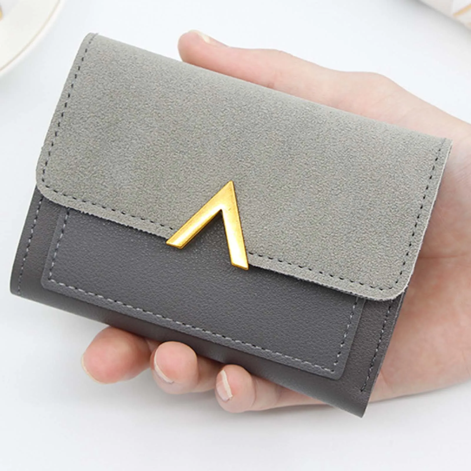 Womens Trifold Wallet Multi Card Case Vintage Press Button Closure Purse with 7 Card Slots for Driver's License Money Storage