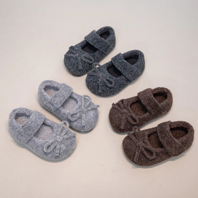 

Princess Style Fleece Shoes for Girls 2025 New Winter Toddler Ballet Flats with Bow Detail Soft Sole Elegant School Party Flats