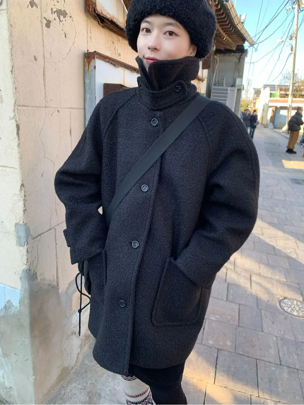 Korean Style Women's Thickened Cotton Lined Woolen Coat Soft Warm Autumn Winter Outerwear Elegant Beige Color Street Fashion