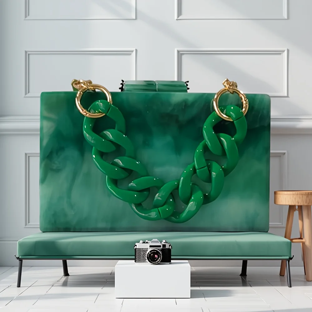 Bolso de mano de playa para fiesta de noche de marca famosa, bolso de mujer con solapa de plástico de Pvc acrílico verde limón y bolso de hombro con mango corto