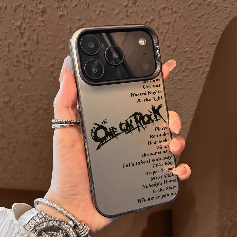 O-ONE OK ROCK TakaS جراب هاتف آيفون 17 16 15 14 13 12 11 Pro Max Air متعدد الألوان ماتي ليزر معدني أورورا فوندا