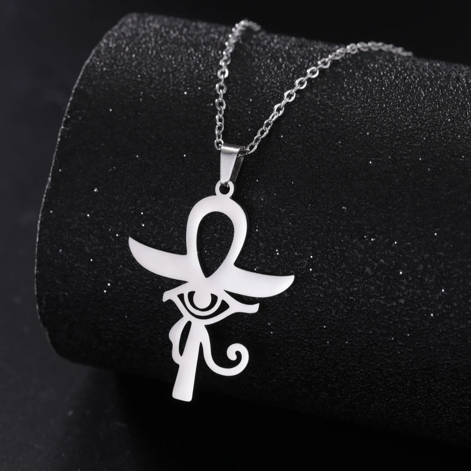 Anka Cross of Ancient Egypt, Eye of Horus Symbol of Life Stainless Steel Necklace Men's and Women's Protective Gifts