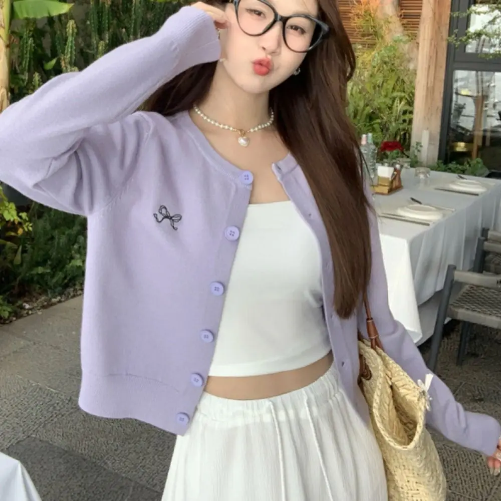 

Весенние однотонные вязаные крючком с бантом, свободные милые трикотажные изделия с длинными рукавами, женские топы в консервативном стиле, тонкие укороченные пальто, уличная одежда