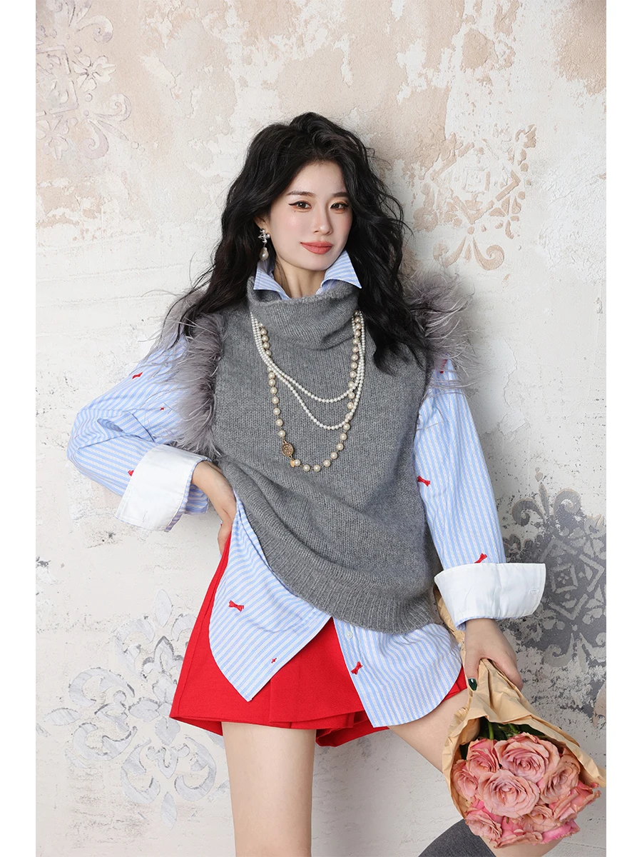 

Somewings Dangdang Feather-Trimmed Knitted High Collar Svel Woolen Vest Faionable Autumn Wear for Young Women