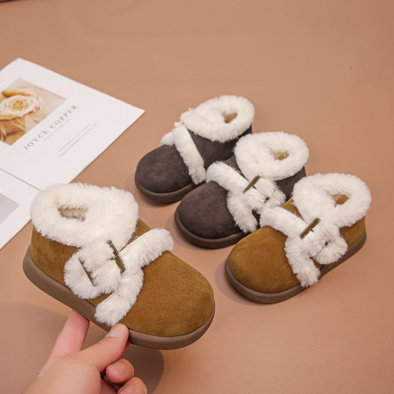 Girls Soft Cozy Plush Leather Boots 2025 New Winter Kids Warm-lined Boots Non-slip Simple Retro Kids School Outdoor Daily Wear