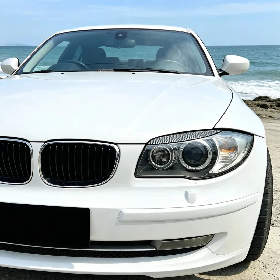 Frontscheinwerfer-Augenbrauenblende, Tuning-Zubehör, Karosserie-Kit-Erweiterung für BMW 1er Serie E81 E82 E87 E88 2004-2014 – Detail 3