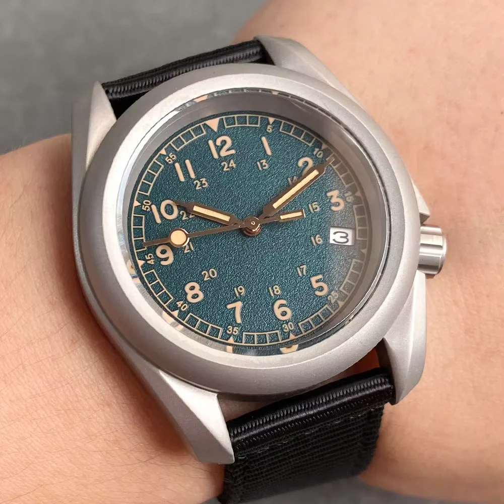 

TANDORIO Retro Military 40mm NH35A Diver Watches 200m Waterproof Field Sapphir Glass Green Luminous Mechanical Men's Watches