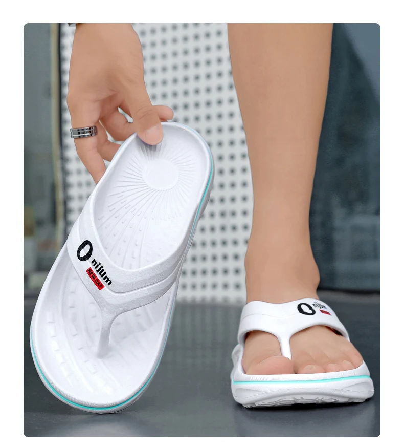 Summer Men Slippers Non Slip EVA Flip Flops Lightweight Home Sandals Soft High Quality Slides Fashion Outdoor Beach Bathroom