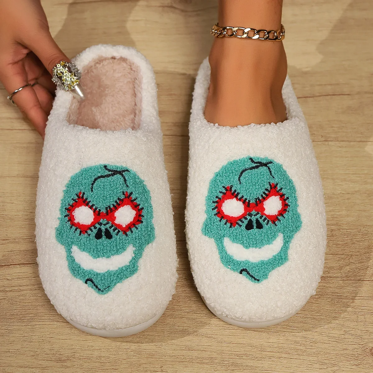 Halloween Ghost Cotton Slippers Home Flat Scream Slipper Indoor Non-slip Thickened Shoes Skull Slippers Halloween Gift Women Men