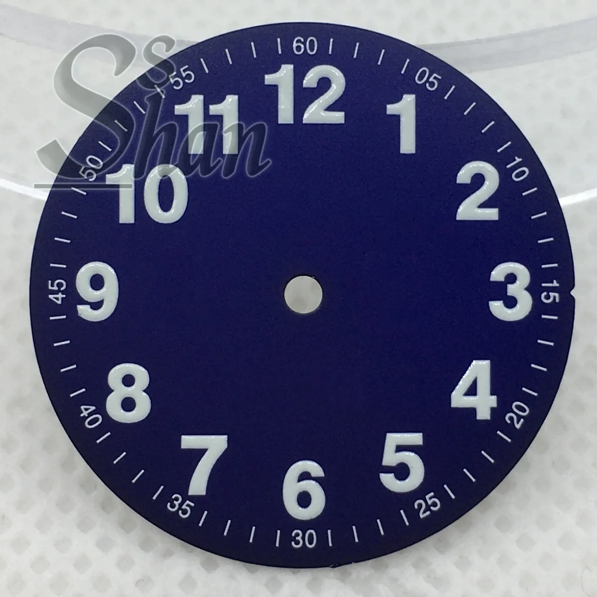 Le cadran à chiffres arabes de 29 mm est en noir blanc bleu vert Il convient au remplacement des mouvements NH35 NH36 ETA2824 ETA2836 PT5000