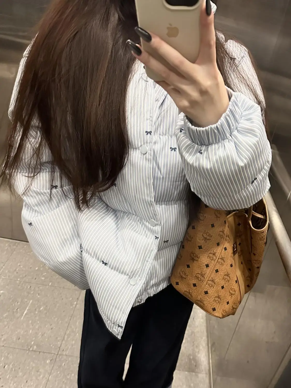 Ropa holgada a rayas con estampado de lazo, chaqueta acolchada de algodón para invierno, abrigo de moda, chaqueta acolchada de algodón, abrigo cálido a prueba de viento para mujer