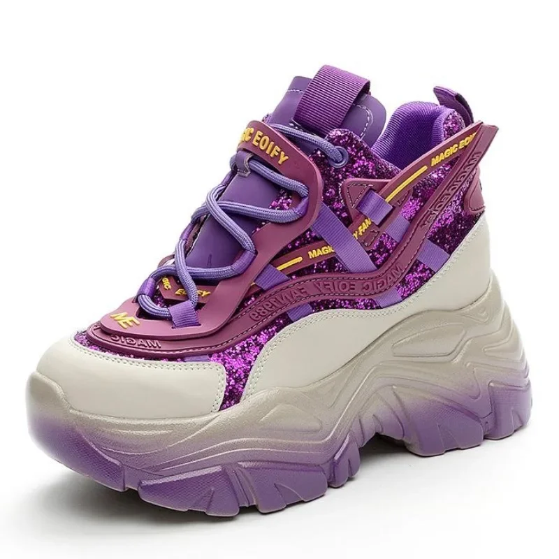 

9CM Green Luxury Designer Sneakers On Platform Sports Shoes For Women 2023 New Fashion Thick Bottom Wedding Shoes High Heel