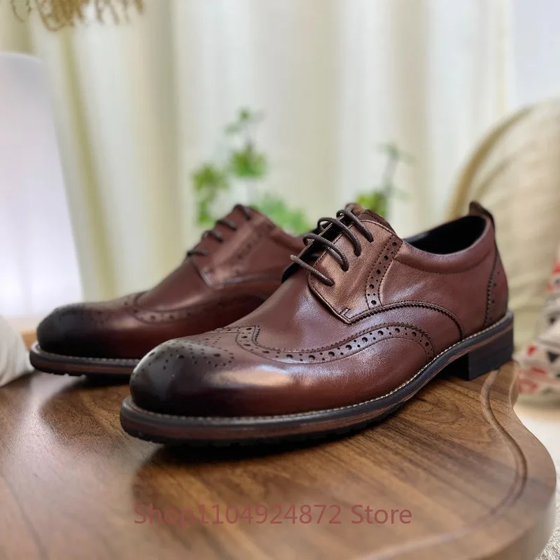 

British Carved Brogue Leather Shoes Men's Genuine Leather Lace Up Casual Business Formal Round Toe Designer Male Wedding Shoes