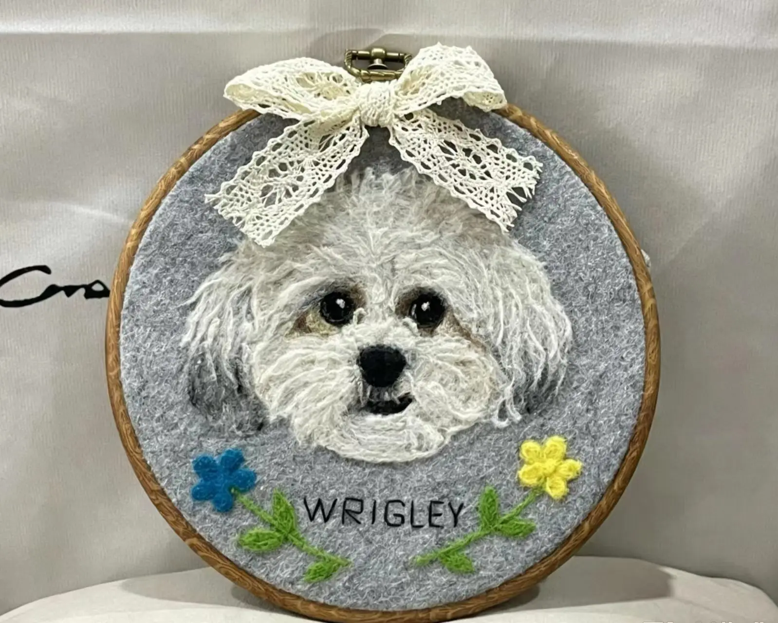 Custom 3D Wool Felt Pet Portrait Hoop Dog&Cat Frame, Wedding Lover Gift