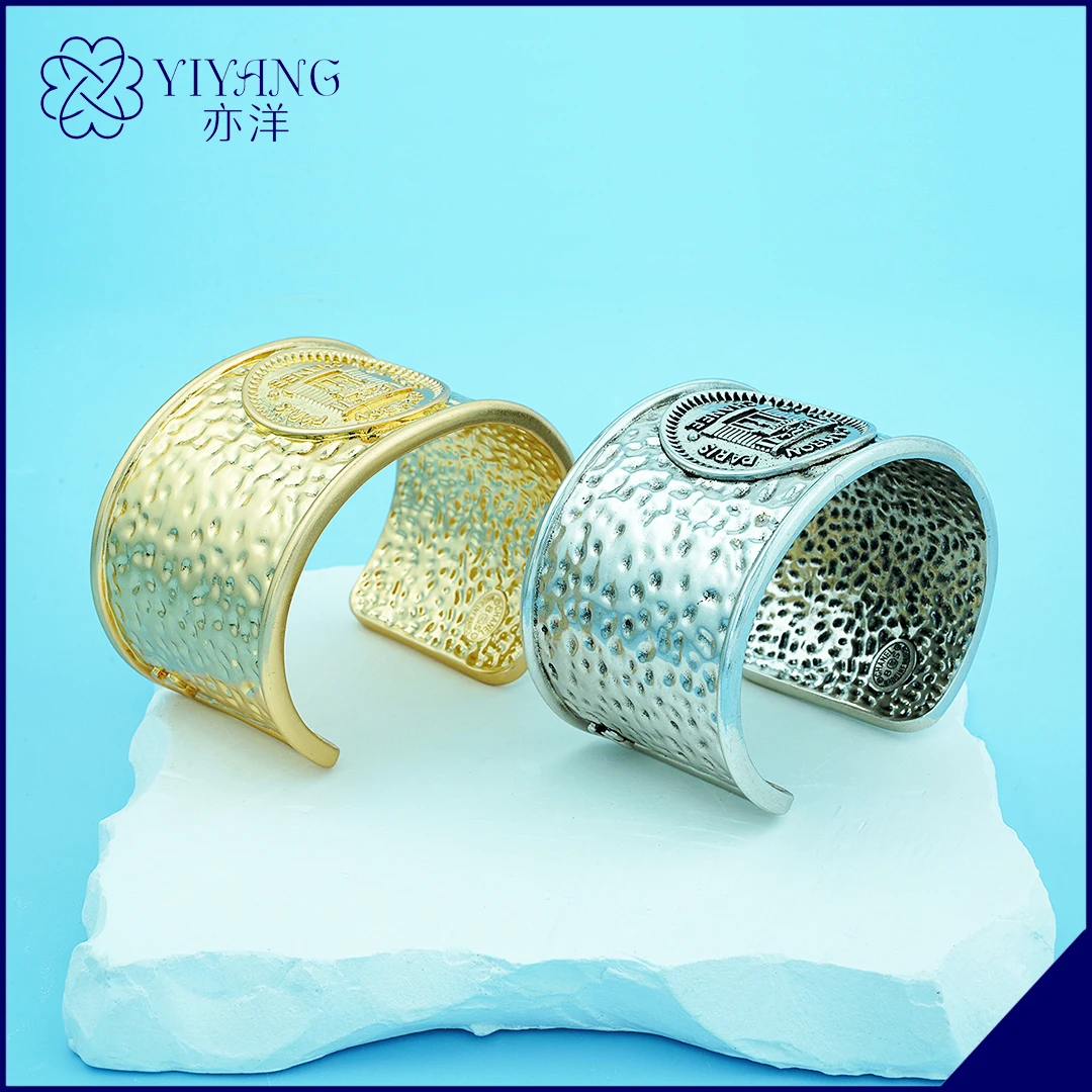 

European and American fashion small fragrance wide version open silver-plated bracelet ins versatile cross-border bracelet women