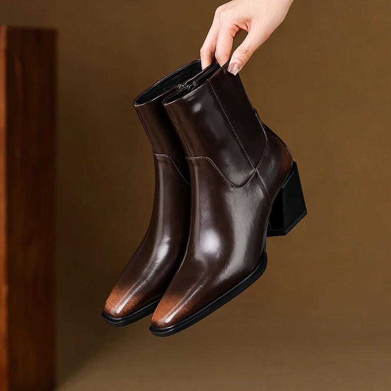 

2025 New Women's Ankle Boots and Short Boots Side Zipper Block Heel Women Boots Large Size Vintage Motorcycle Boots female