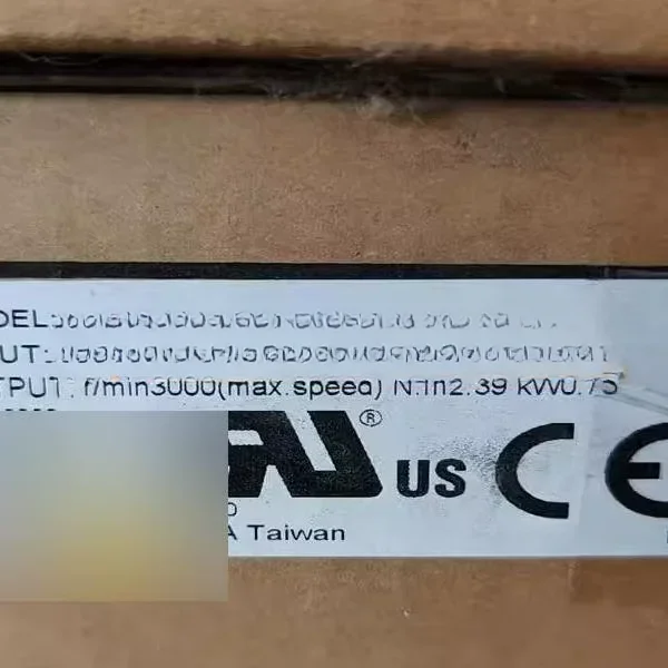 

1 шт. Электродвигатель Ecma-c10807sh, новый, оригинальный, в наличии