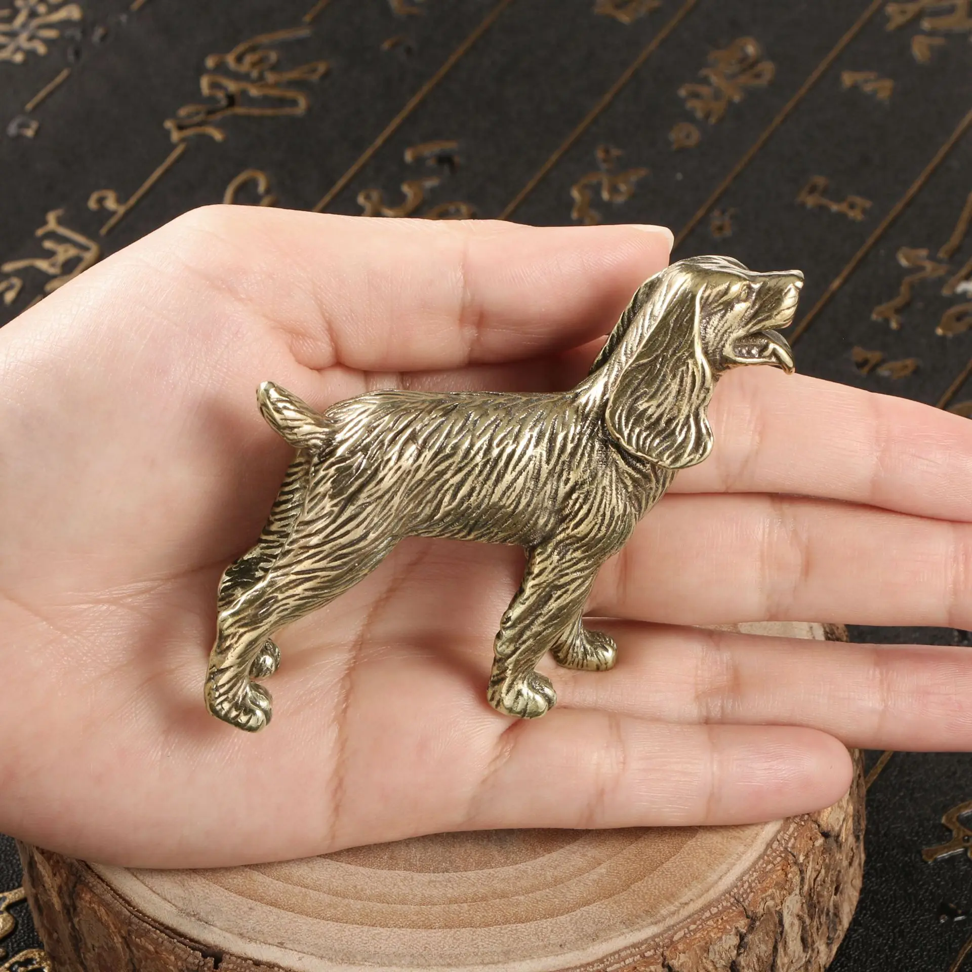 

Golden Retriever Brass Figurines Smiling Angels Cute Big Dogs Desk Decoration Hand Carved Clear Patterns Ornaments Collectibles