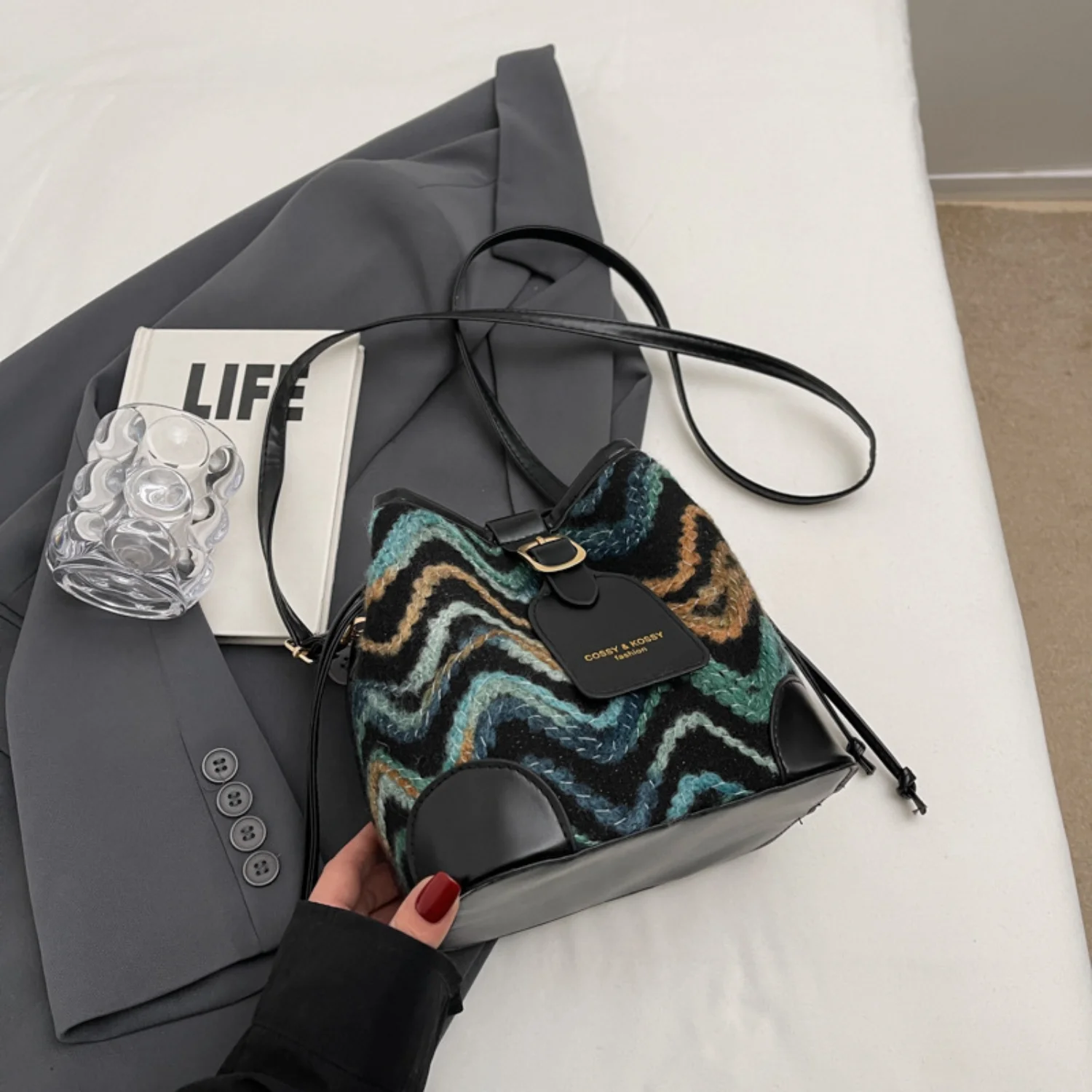 Modische Beuteltasche, trendige Umhängetasche mit einer Schulter, tragbare Tasche