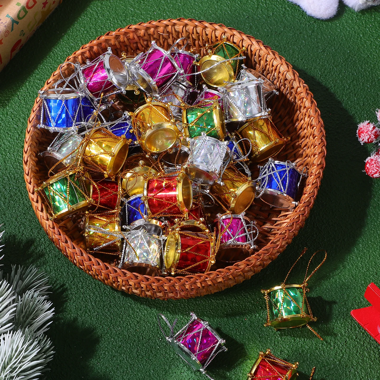 

60Pcs Glitter Mini Drum Xmas Hanging Decorations Christmas Ornaments Tree Pendant Hanging Adornment Home Wedding Party
