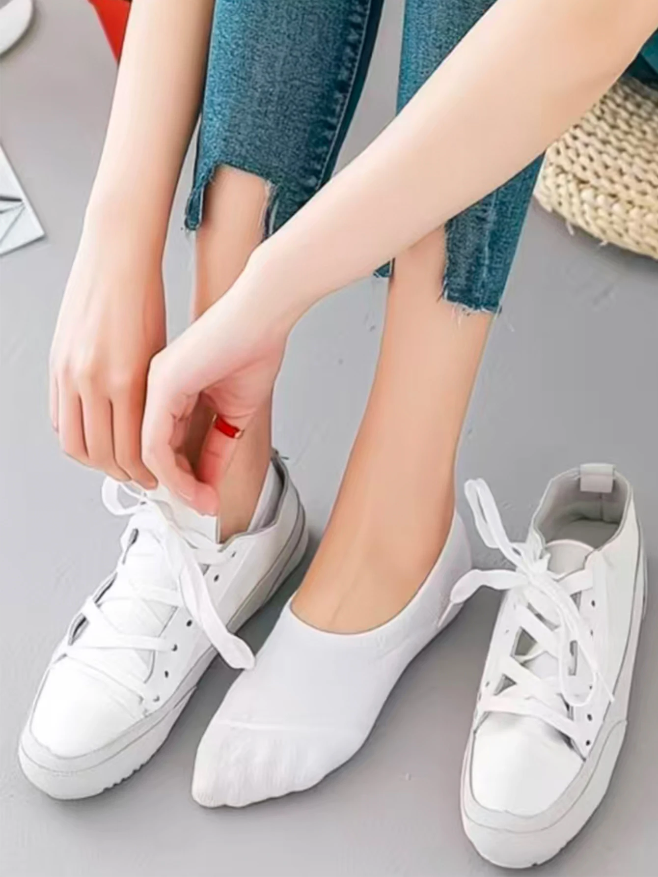1/5/10/15/20 Pairs Women Random Solid No Show Socks Breathable Sweat Absorbent Ins Summer Casual Trendy Comfy Daily Wear view 5