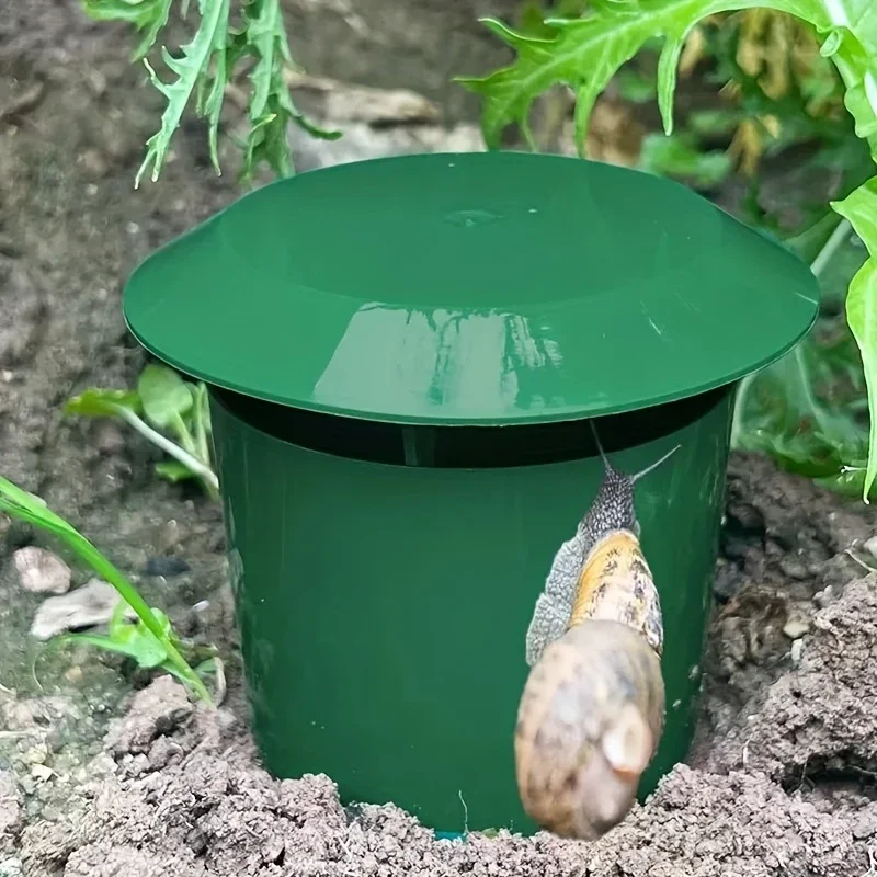2Pcs Snail Slug Traps Durable Plastic Cages Safe for Vegetables Outdoor Pest Control Protection Slug Traps Garden Trap Design