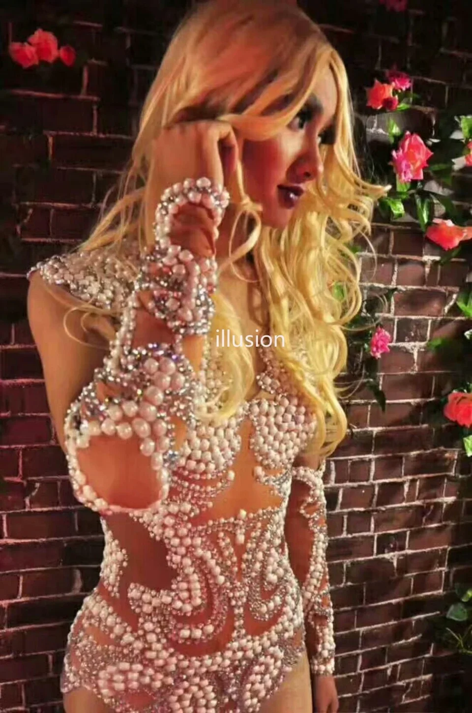 Боди с блестящим жемчугом и кристаллами, женские цельные наряды телесного цвета, праздничная вечеринка, блестящий купальник со стразами, костюмы для певицы
