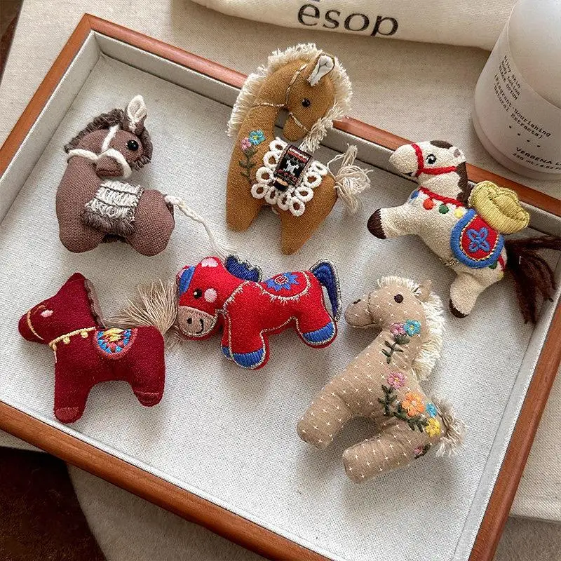 1Pcs Coat & Scarf Accessory Zodiac Year Charming Fabric Pony Brooch For Women Pin Corsage Pin Neck Pin