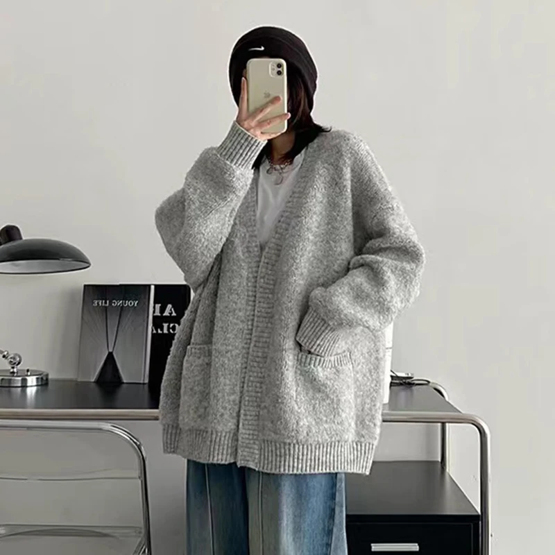 Female Gray Knitting Sweater Cardigan Harajuku Lazy Style Loose Soft Knit Cardigans Y2K Ladies All-Match Pockets Knitwear Coat