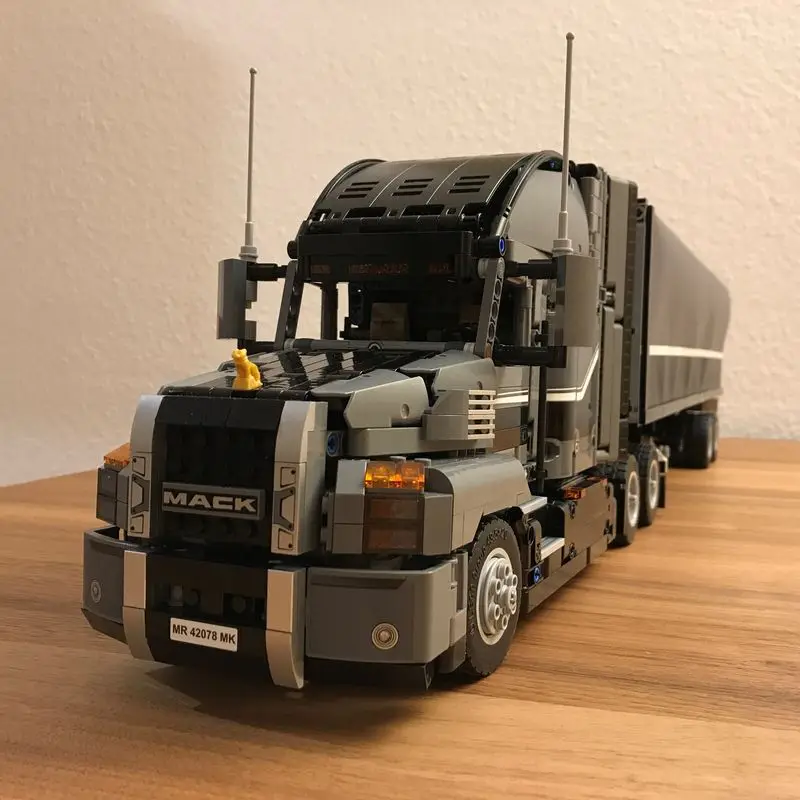 MOC 42078 Anthem Truck Building Blocks Trailer Bring Lithium Battery Motor Drive Bluetooth Control Toys Brick Vehicle Mold King