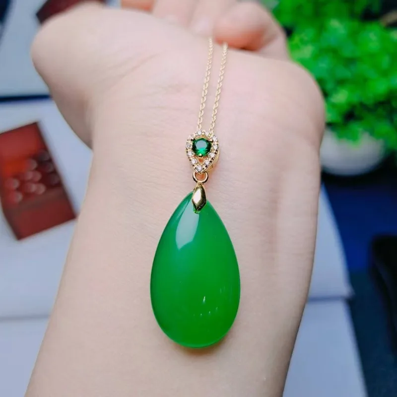 Natural Ice Yang Green Chalcedony Water Drop Pendant Classic Clavicle Chain