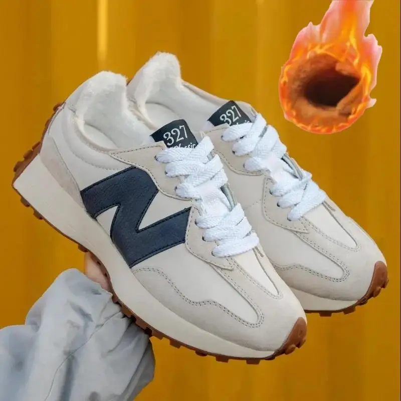 

Men's breathable and anti slip work shoes, fashionable sports shoes, men's outdoor hiking shoes, skateboarding shoes