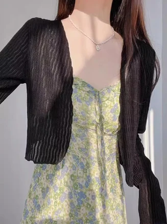 

White Silk Ice Women's Summer Thin Chiffon Cardigan with Sling Skirt Outer Covering ort Jaet Faionable Hollow out Design