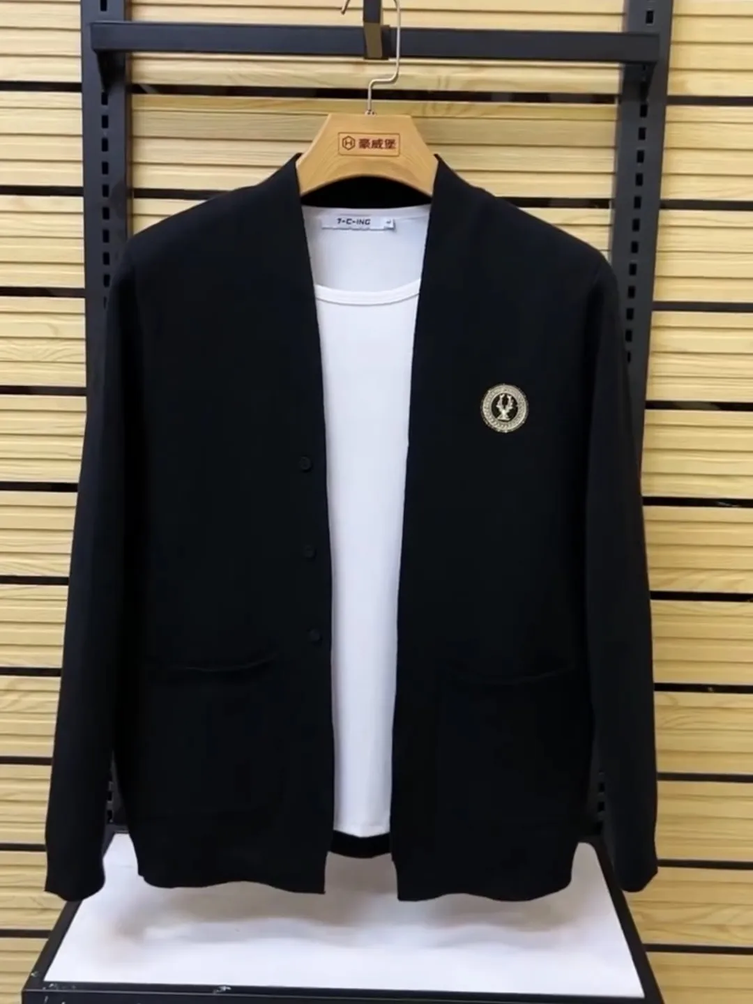 

Мужской вязаный кардиган на весну-осень, повседневный модный приталенный свитер с V-образным вырезом и длинными рукавами, цветной