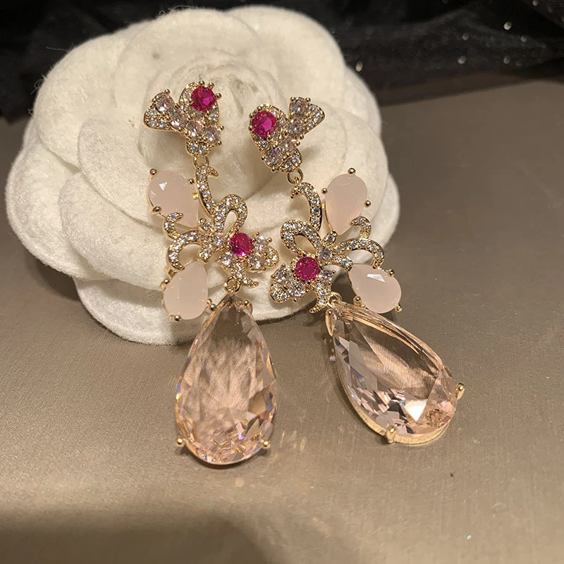 Elegant Baroque Flower Earrings Female Shining Crystal Fuchsia Teardrop Earrings Gold Tone Statement Earrings For women