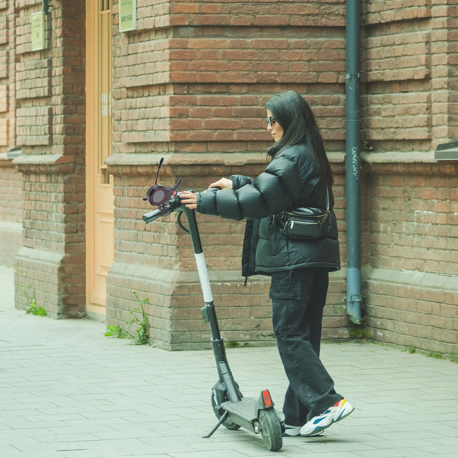 

Electric Scooter Display Panel 6 Pin Sturdy Plastic Replacement Screen for M4 Scooter Handlebar Part Screen Panel