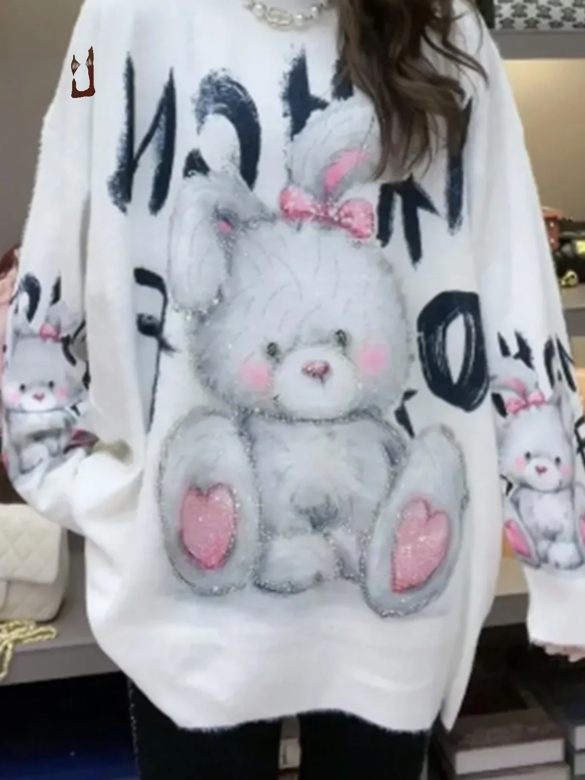 2023 Winter Fashion Cartoon Sweet Hooded Loose Sweater Women\'s Heavy Industry Letter Rhinestone Rabbit Loose Pullover Top