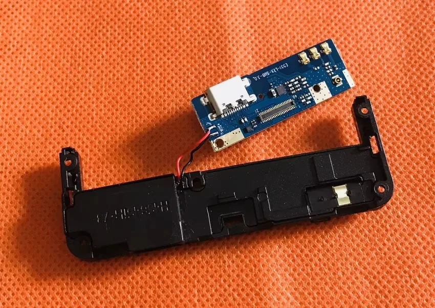 Placa de carregamento com plugue USB + alto-falante para BLUBOO S3