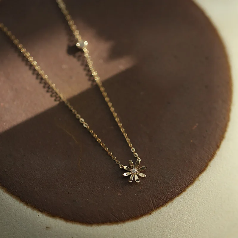 925 Sterling Silver Classic Daisy Flower Choker Necklace Pendant for Women 14K Gold Plated Necklaces Wedding Party Jewelry Gift