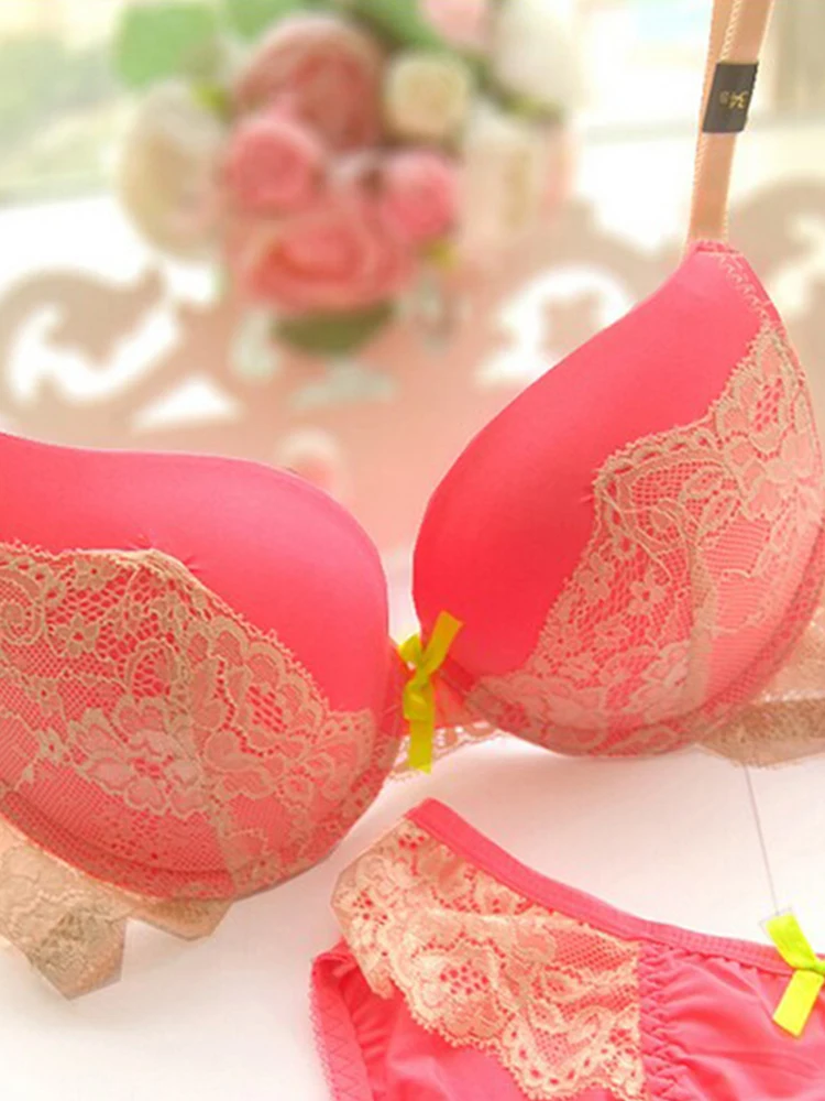 Underclothes Brand Underwear Women Bras B C cup Lingerie set With Brief Sexy Lingerie Lace Embroidery Bra Sets Bowknot Bras